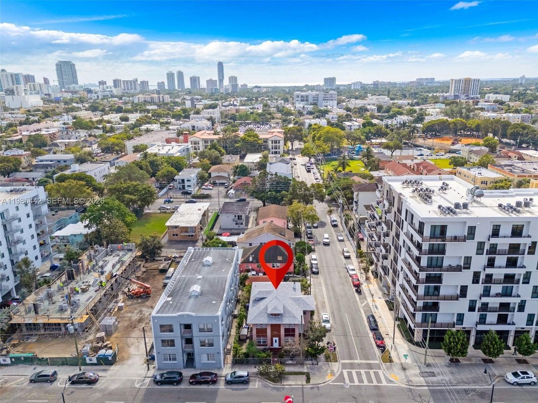 House in Miami, Florida, United States 1 - 17520447