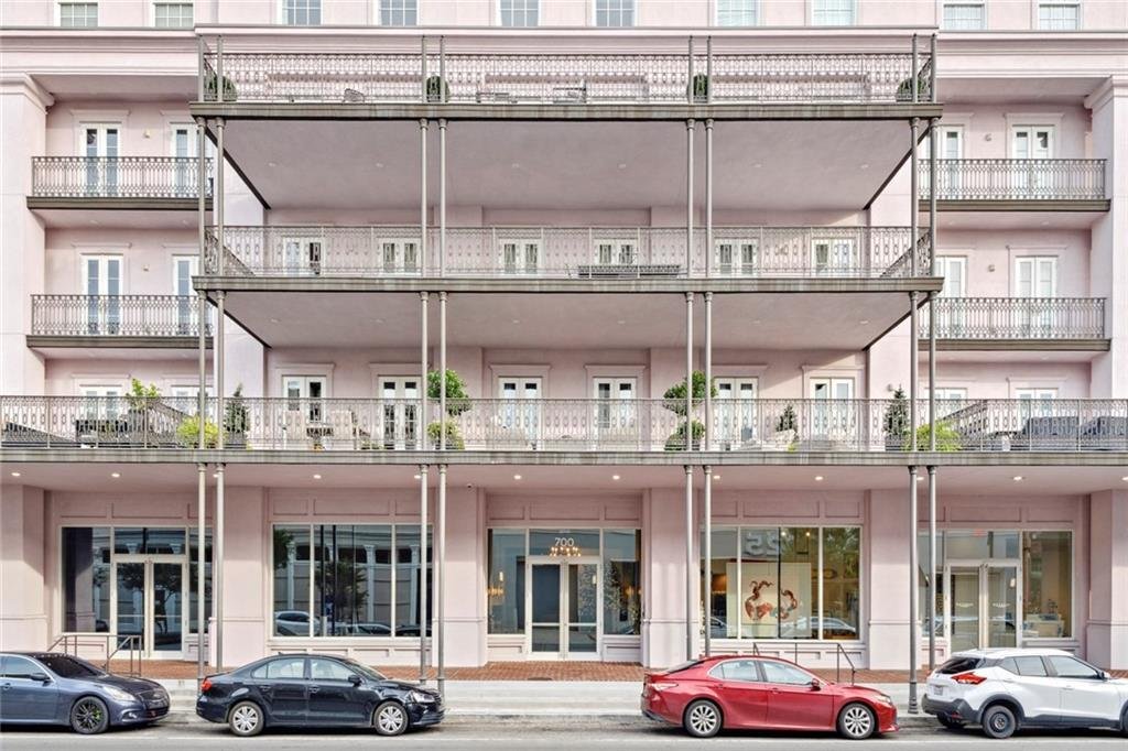 Condo in New Orleans, Louisiana, United States 2 - 17523761
