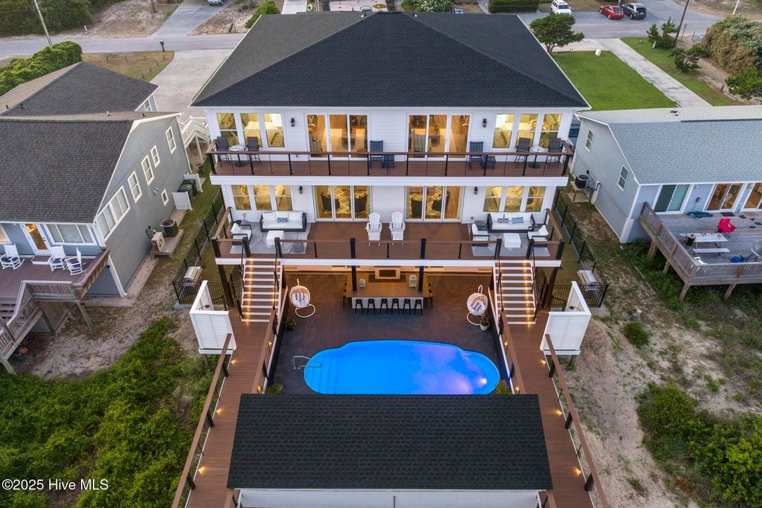 Townhouse in Emerald Isle, North Carolina, United States 1 - 17523415