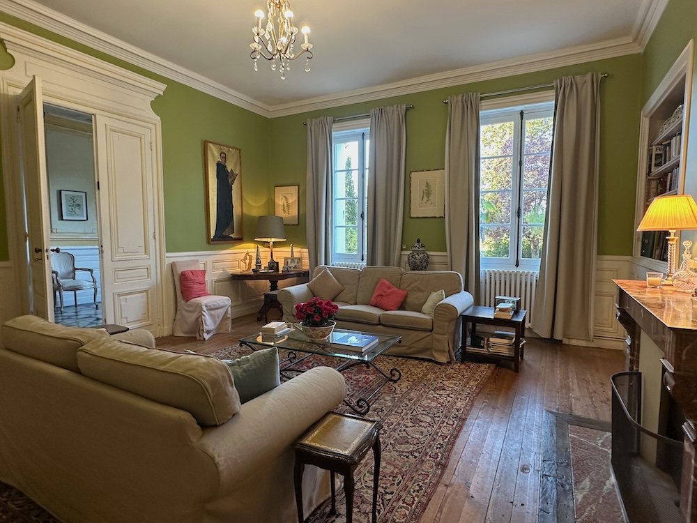 Villa in Pujols, Nouvelle-Aquitaine, France 4 - 17524280