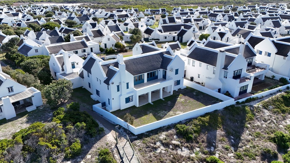 House in Struis Bay, Western Cape, South Africa 3 - 17522912