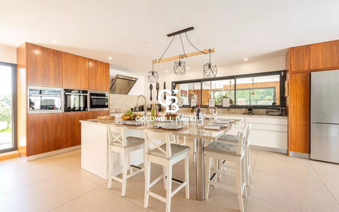 Villa in Saubrigues, Nouvelle-Aquitaine, France 4 - 17520272