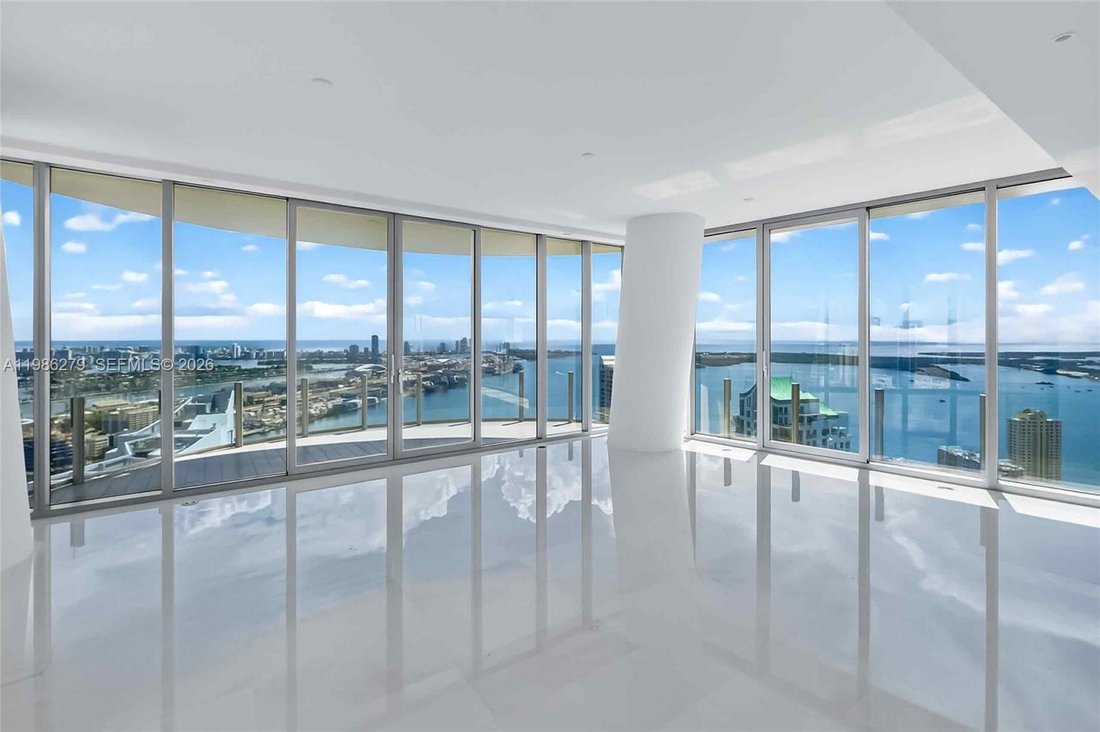 Condo in Miami, Florida, United States 1 - 17520498