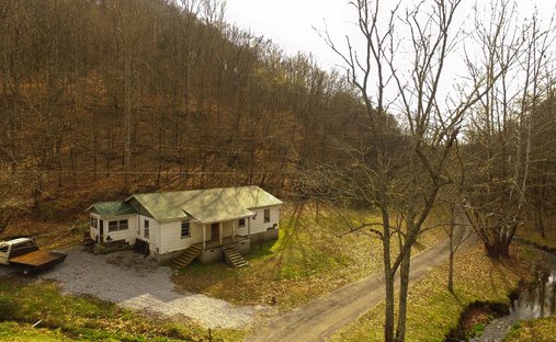 House in Whitleyville, Tennessee, United States 1