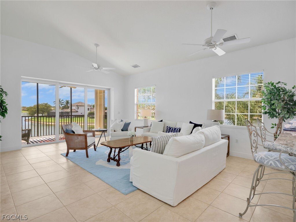 Condo in Naples, Florida, United States 4 - 17519441