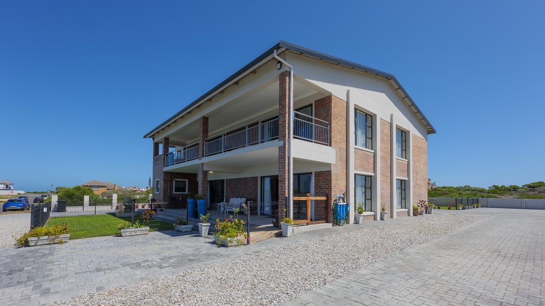 House in L'Agulhas, Western Cape, South Africa 2 - 17522888