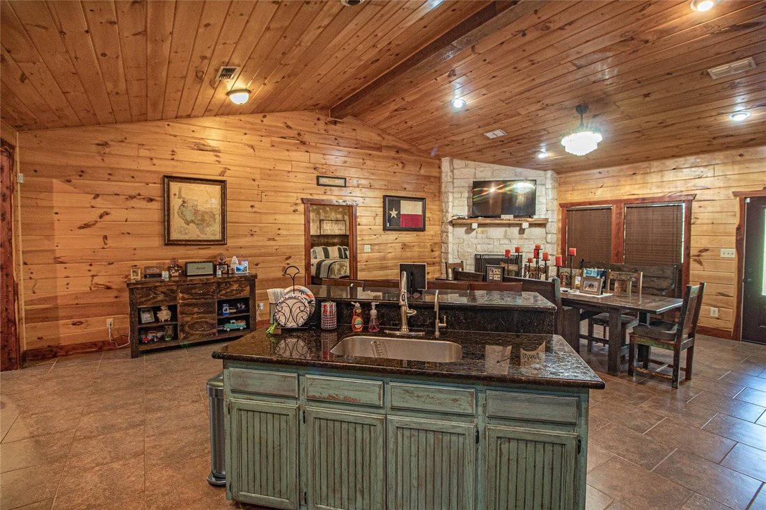 House in Livingston, Texas, United States 5 - 17524304