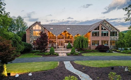 House in Vestal, New York, United States 1