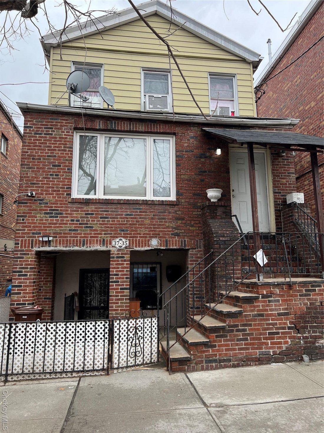 House in New York, New York, United States 1 - 17523824