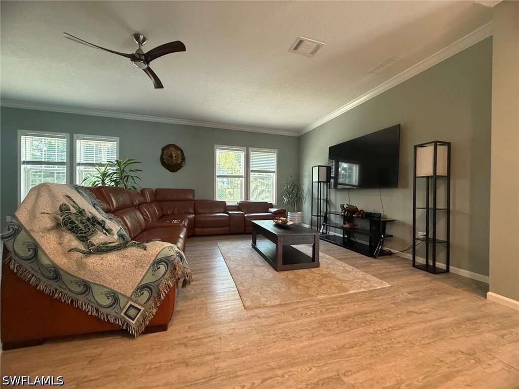House in Fort Myers, Florida, United States 4 - 17523779