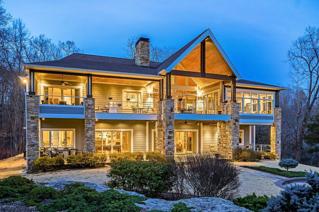 House in Sparta, Tennessee, United States 1 - 17520863