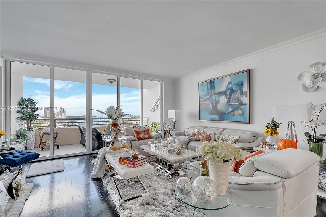 Condo in Miami, Florida, United States 5 - 16635643
