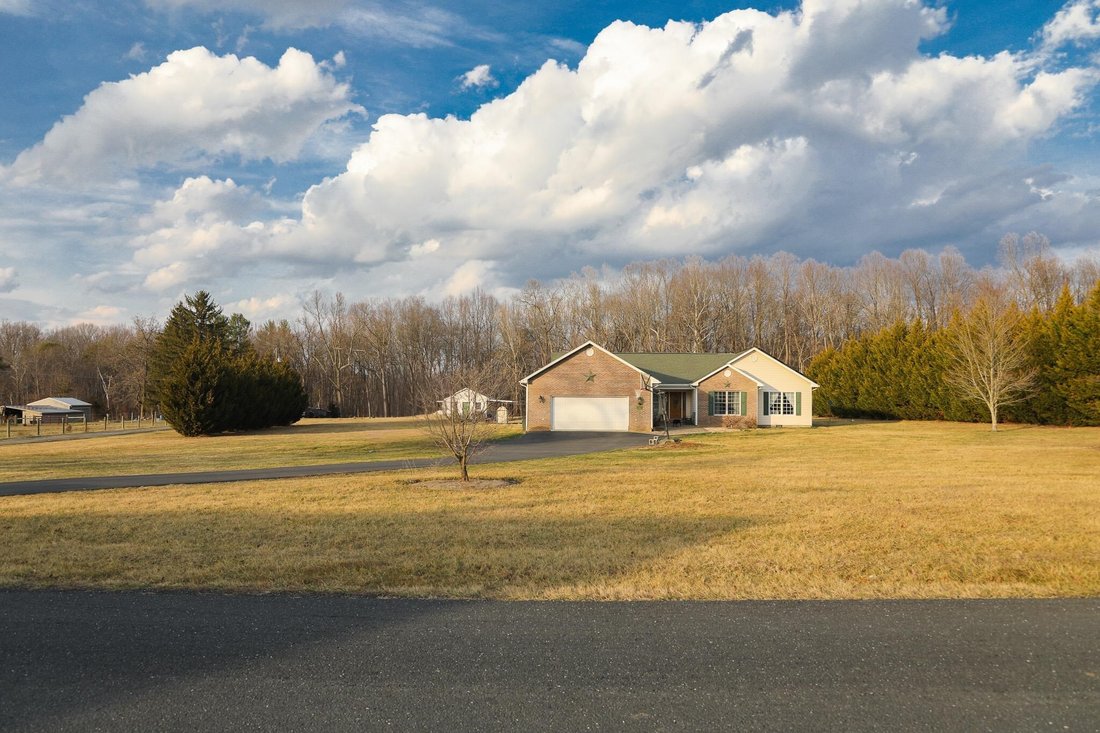 House in Crimora, Virginia, United States 5 - 17519089
