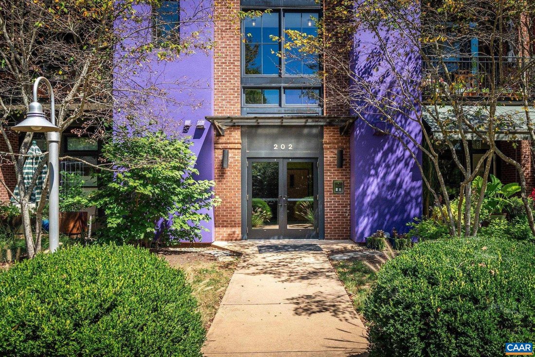 Condo in Charlottesville, Virginia, United States 2 - 17519082