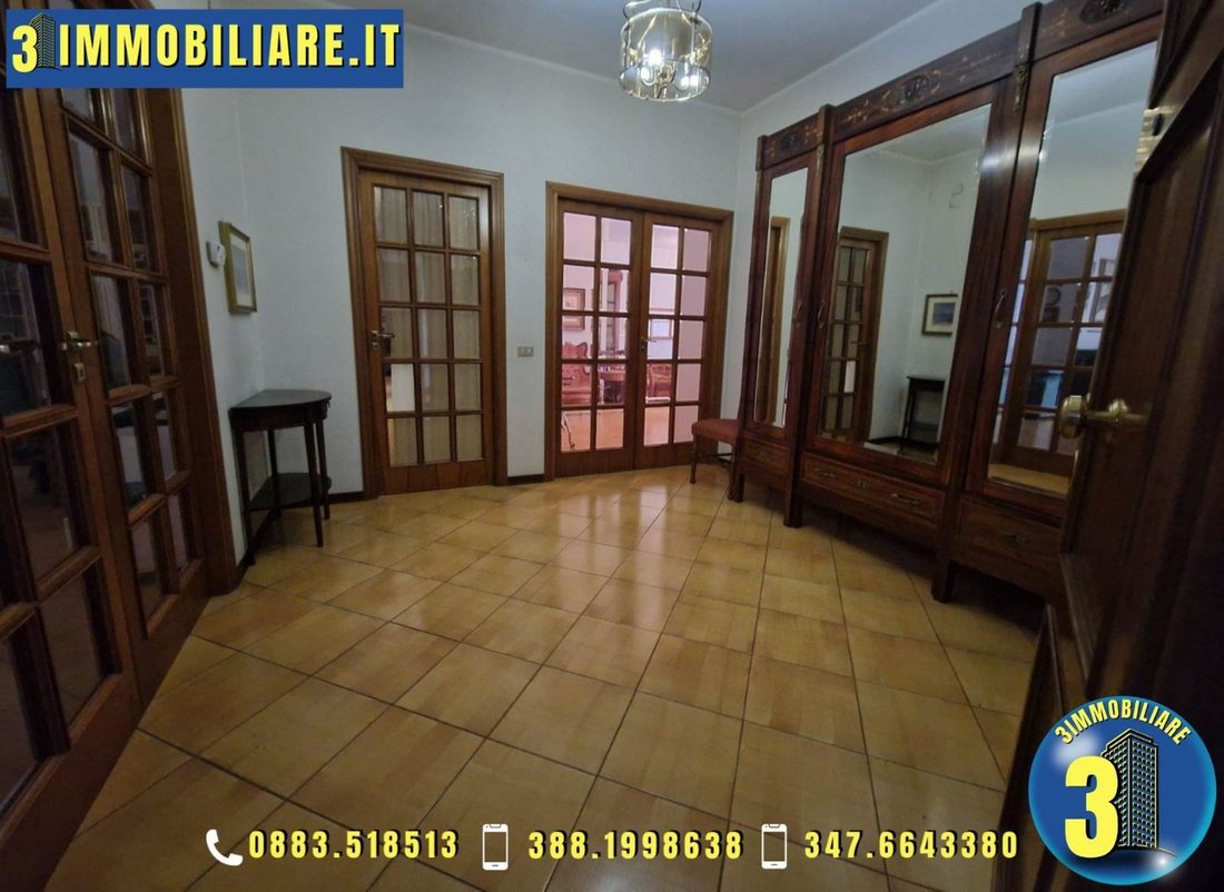 Apartment in Center, Barletta, Apulia 4 - 17524459