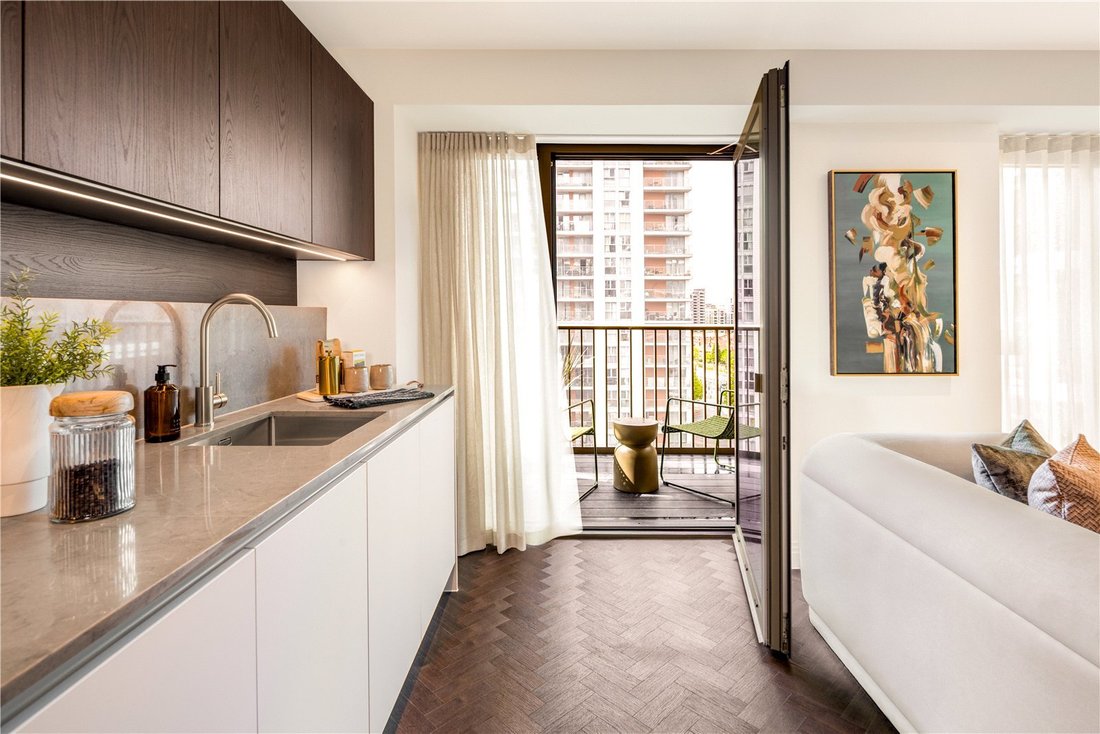 Apartment in Victoria Docks, Newham, England 3 - 15899115