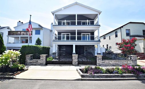 House in Long Beach, New York, United States 1