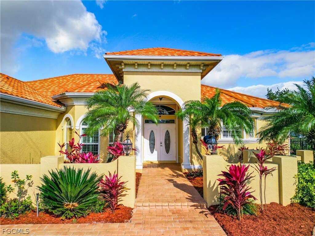 House in Cape Coral, Florida, United States 4 - 17519471