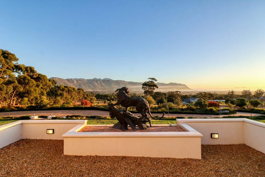 Country House in Sir Lowry's Pass, Cape Town, South Africa 1 - 17522881