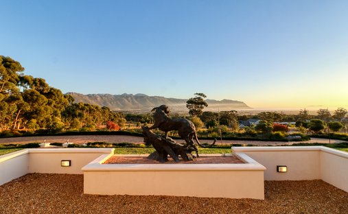 Country House in Cape Town, Western Cape, South Africa 1
