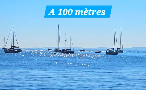 Villa in Hyeres, Provence-Alpes-Côte d'Azur, France 1