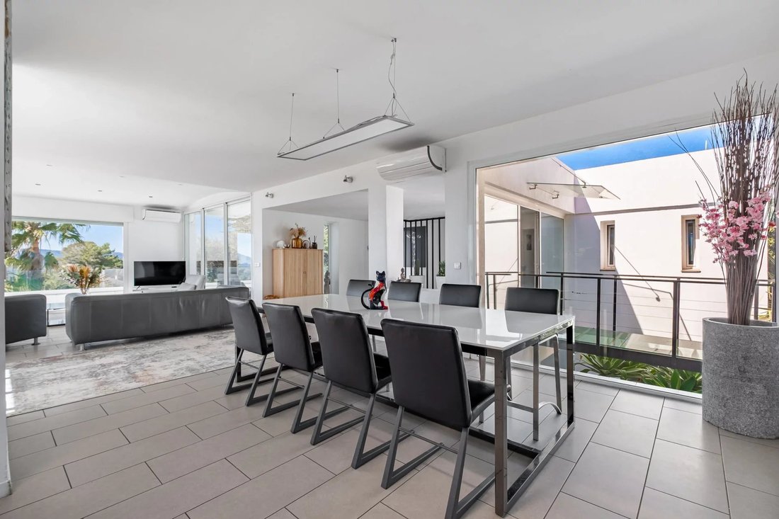 Villa in Mougins, Provence-Alpes-Côte d'Azur, France 5 - 17524530