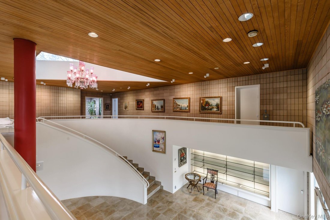 House in Old Westbury, New York, United States 4 - 17519823