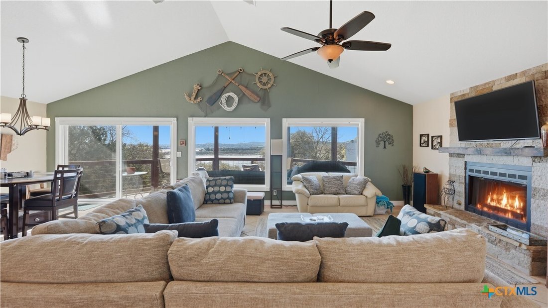 House in Canyon Lake, Texas, United States 1 - 17519432