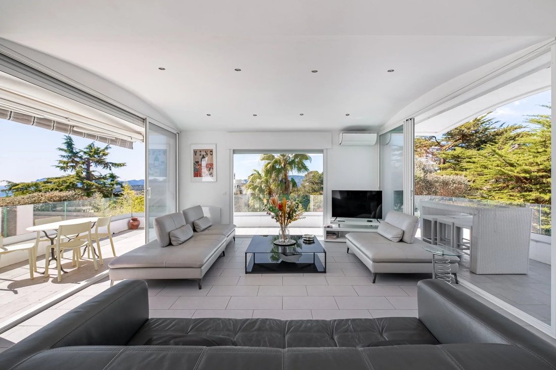 Villa in Mougins, Provence-Alpes-Côte d'Azur, France 4 - 17524530