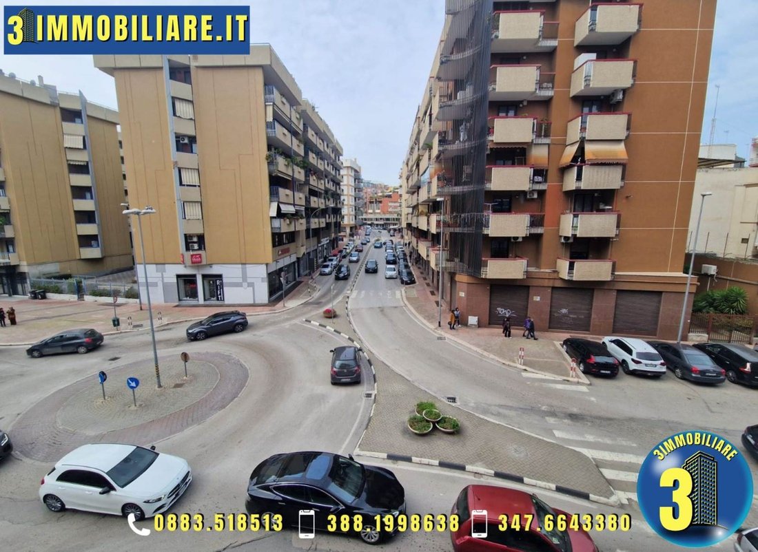 Apartment in Center, Barletta, Apulia 2 - 17524459
