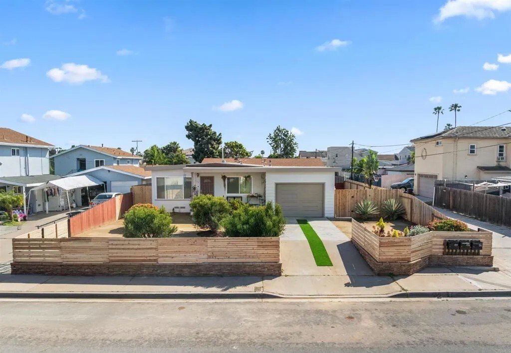 Andere in Imperial Beach, Kalifornien, Vereinigte Staaten 1 - 17521214
