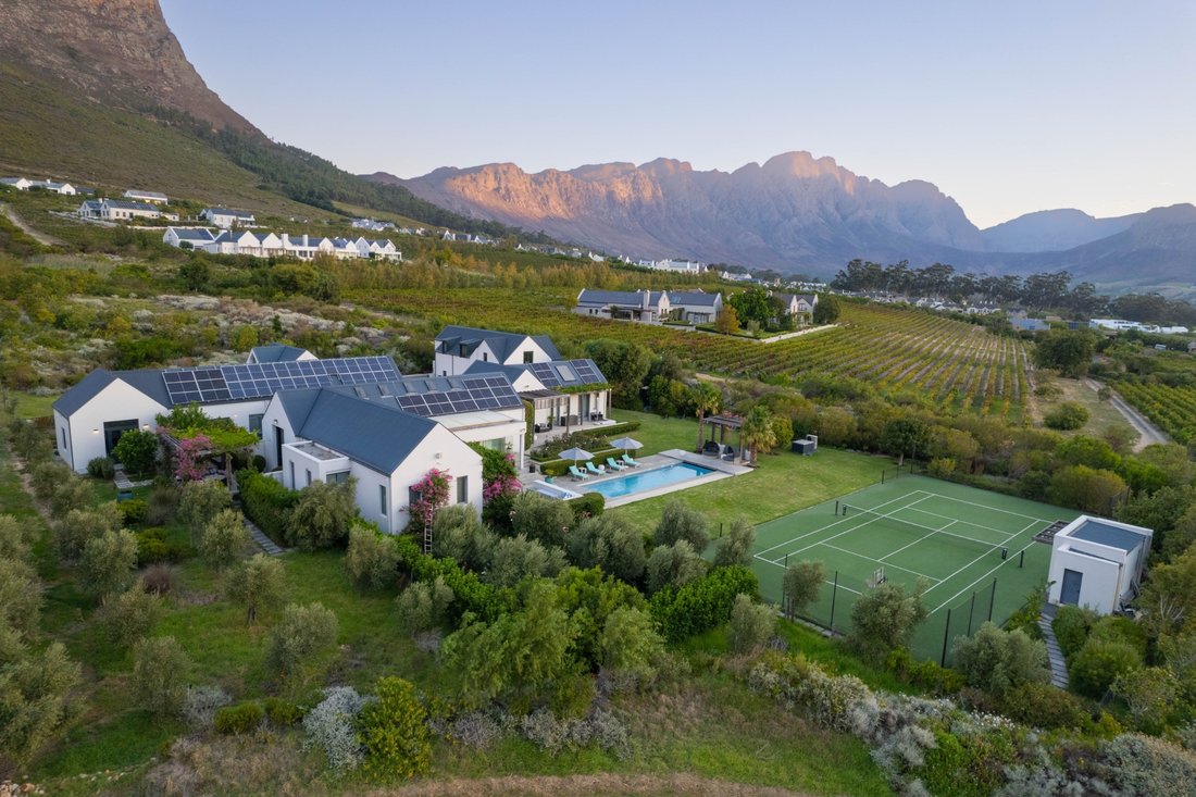 House in Franschhoek, Western Cape, South Africa 5 - 17524406