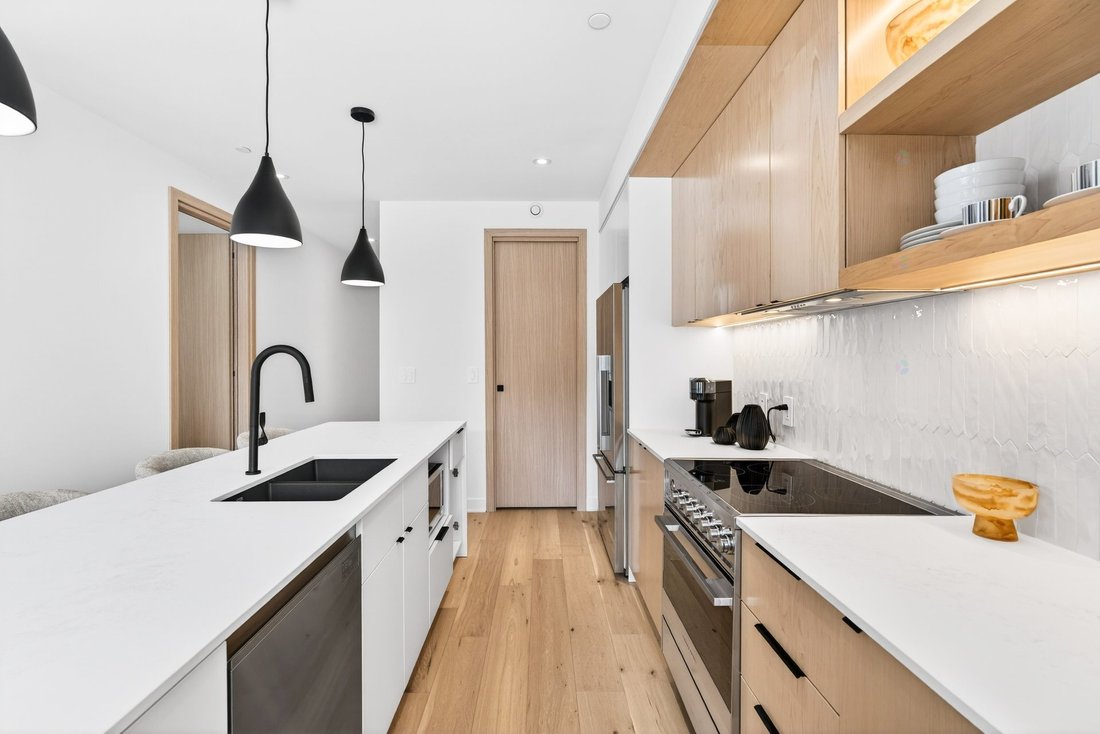 Condo in Mont-Tremblant, Quebec, Canada 5 - 17512392