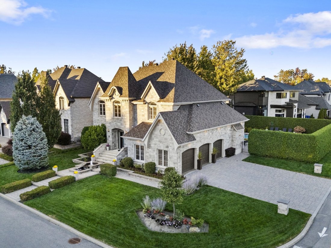 House in Blainville, Quebec, Canada 3 - 16669766