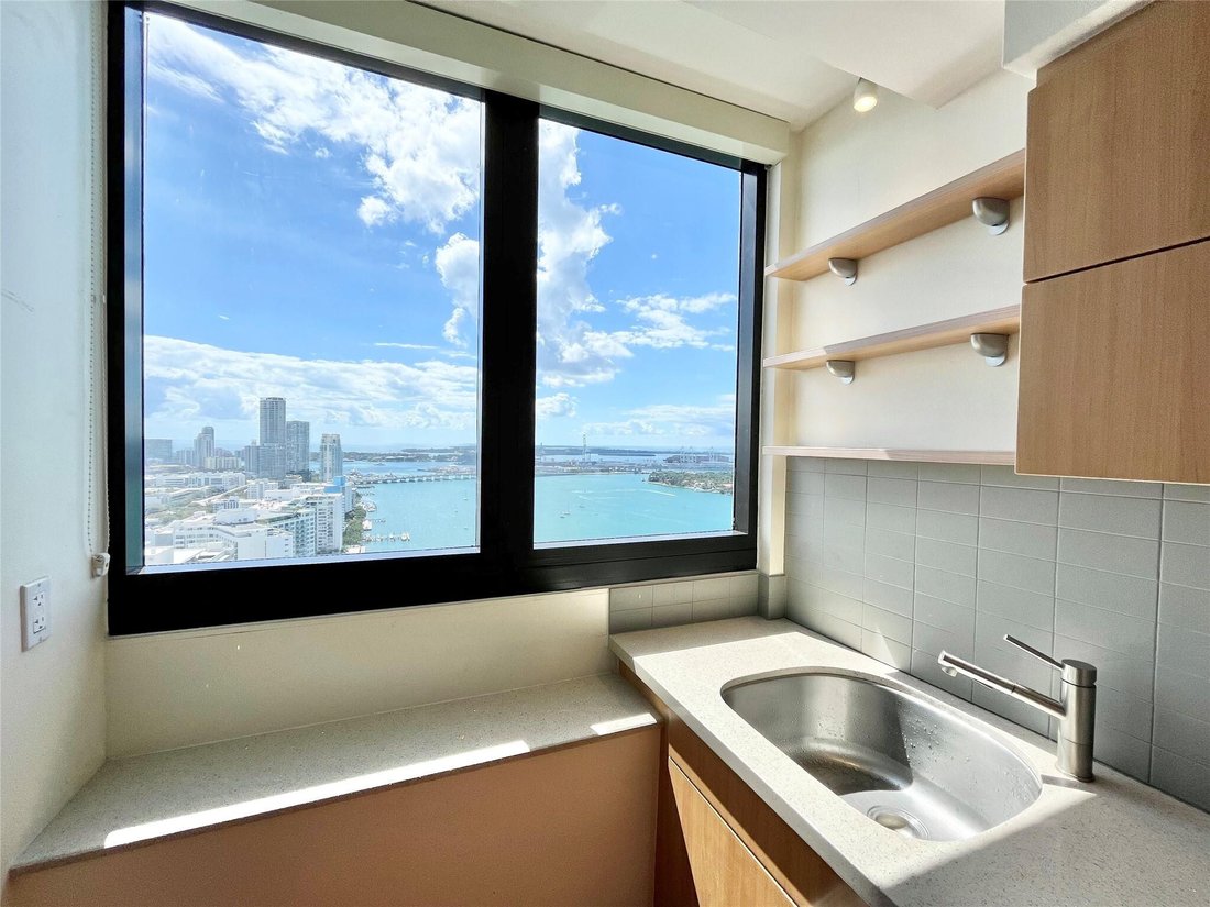 Condo in Miami Beach, Florida, United States 1 - 16798883