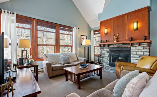 Condo in Mont-Tremblant, Quebec, Canada 1