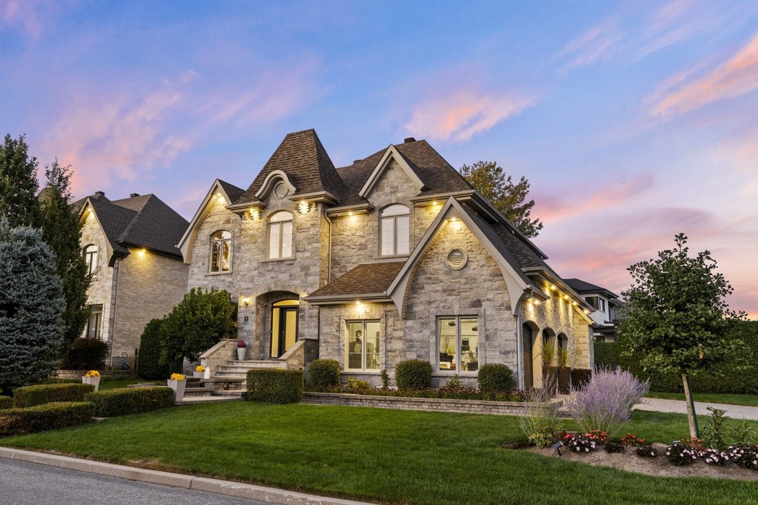 House in Blainville, Quebec, Canada 4 - 16669766