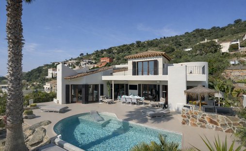 House in Palau-saverdera, Catalonia, Spain 1