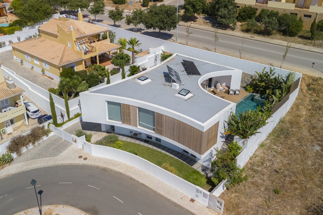 House in Praia De Porto Mós, Sao Goncalo de Lagos, Algarve 1 - 15525371
