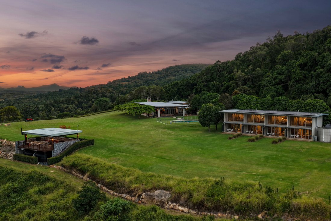 Farm Ranch in Charlwood, Queensland, Australia 1 - 17525332