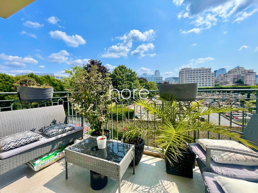 Apartment in Chedal Anglay, La Garenne-Colombes, France 3 - 17525491