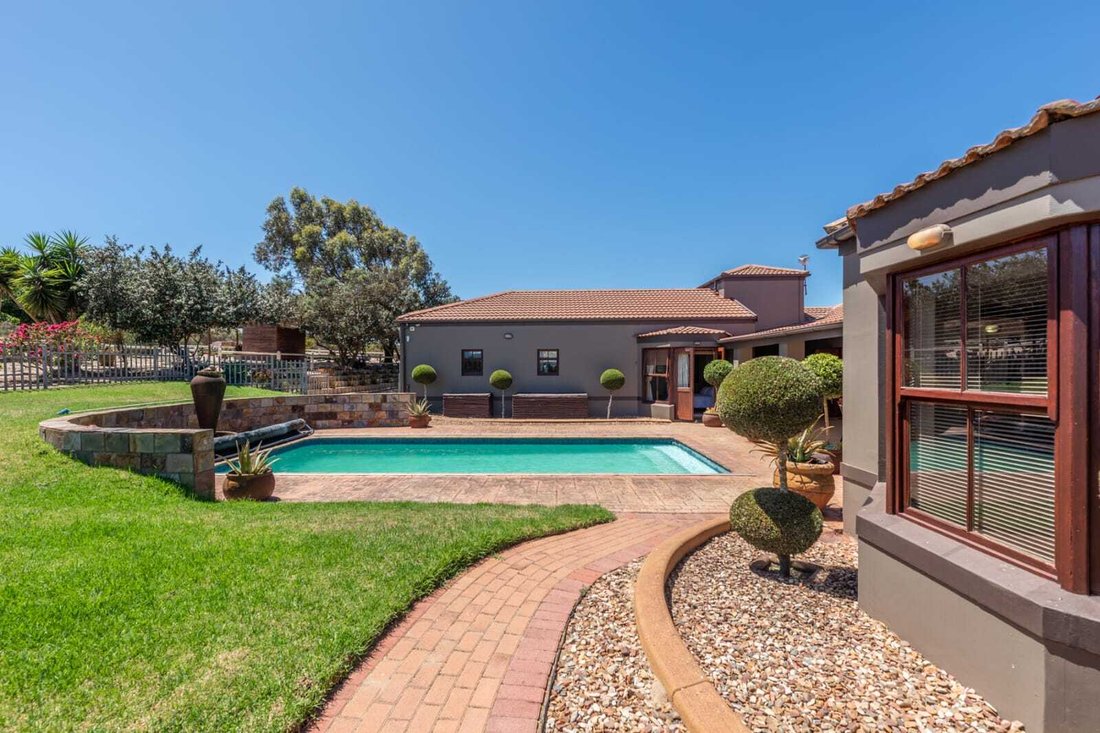 Farm Ranch in Vredenburg, Western Cape, South Africa 4 - 17526427