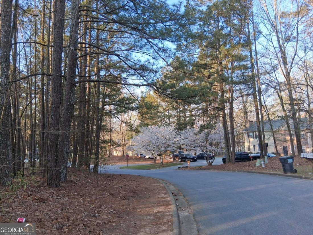 Norcross, Georgia, United States 2 - 17526192