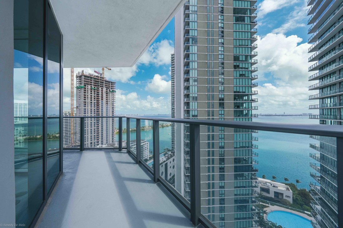 Condo in Miami, Florida, United States 3 - 17526131