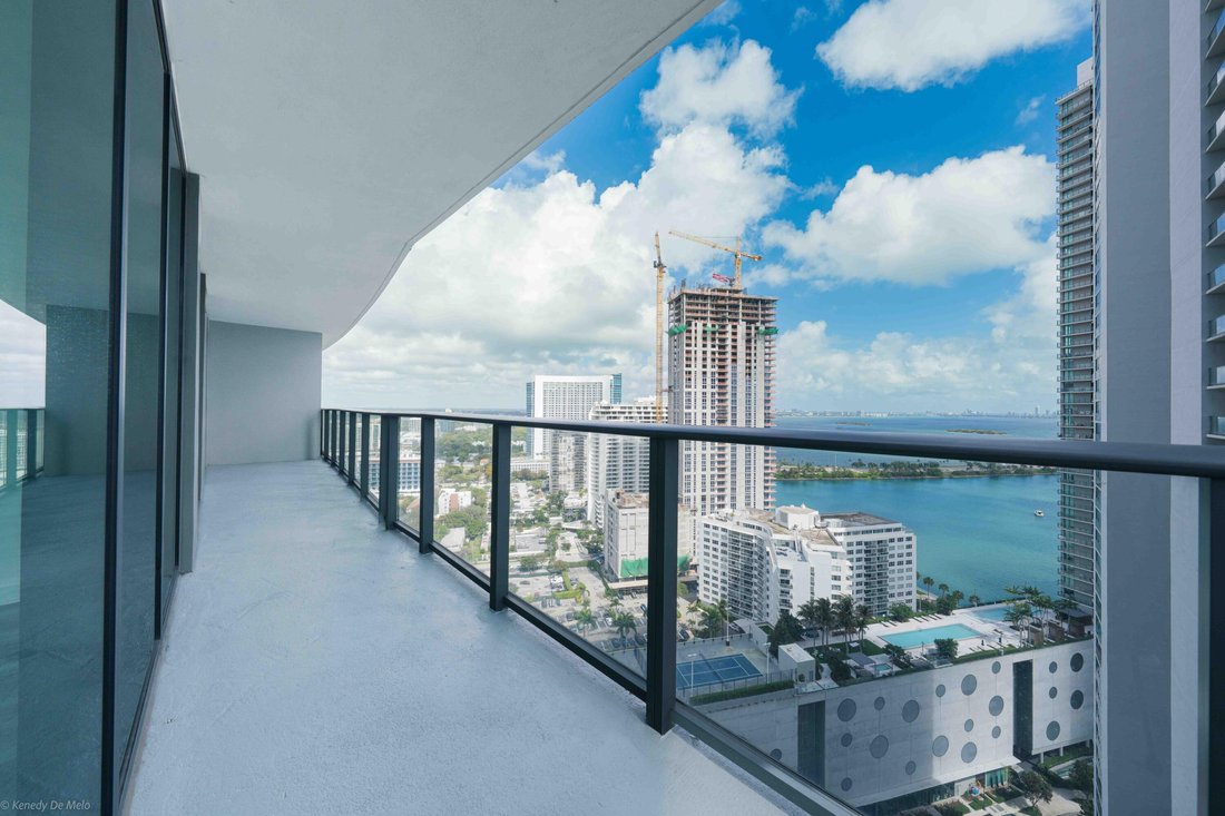 Condo in Miami, Florida, United States 2 - 17526131