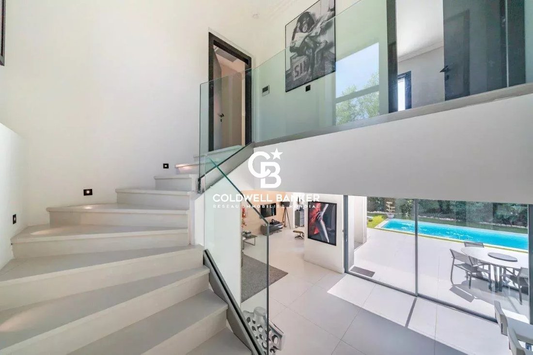 Villa in Pont du Lys-Antibes les Pins, Antibes, France 3 - 17526209