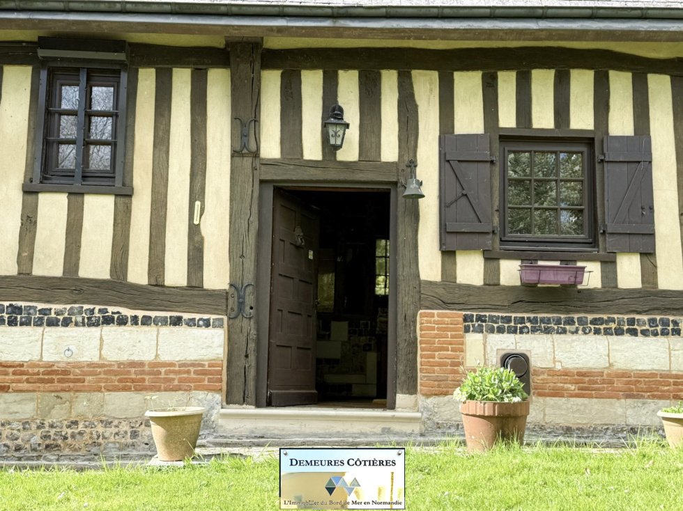 Estate in Anglesqueville-l'Esneval, Normandy, France 5 - 17526375