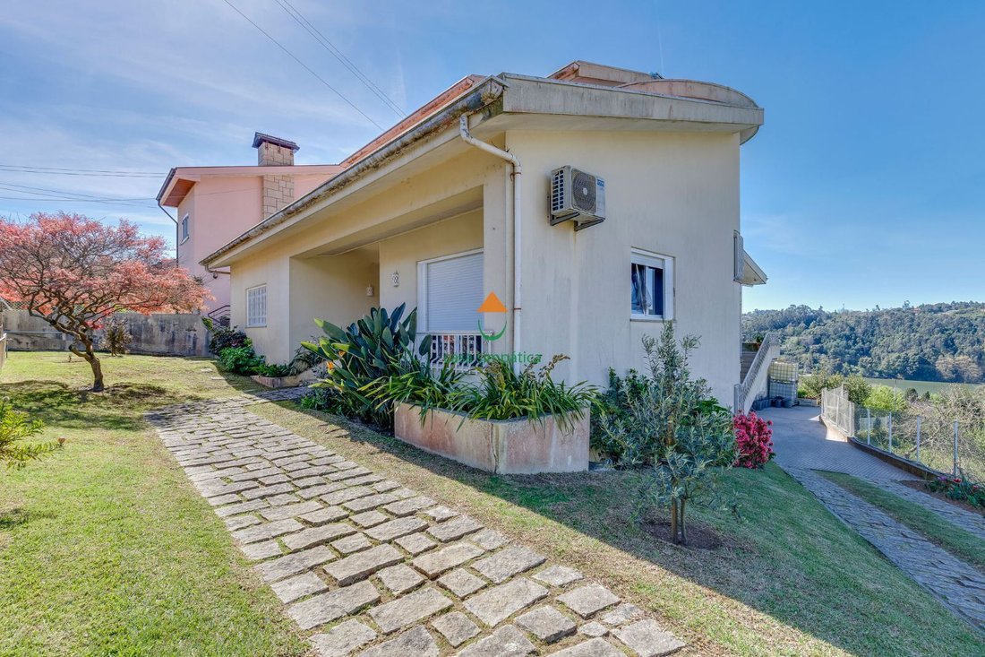 Villa in Gondomar (Sao Cosme), Valbom e Jovim, Porto District, Portugal 4 - 17526198