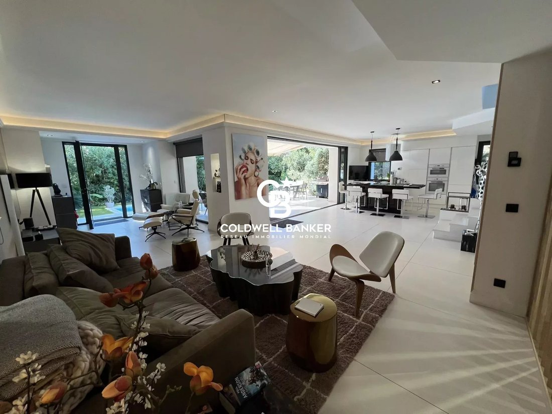 Villa in Pont du Lys-Antibes les Pins, Antibes, France 4 - 17526209