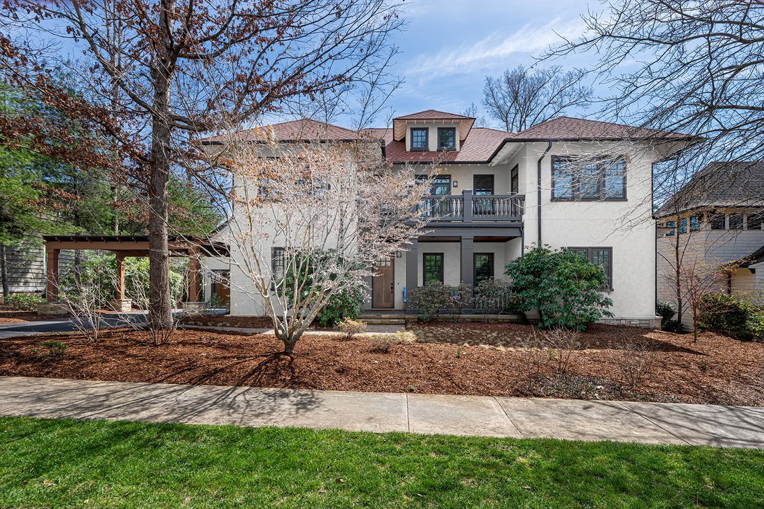House in Asheville, North Carolina, United States 2 - 17526523